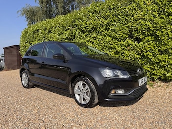 Used Volkswagen Polo 2017 for sale - 79519550: Photo