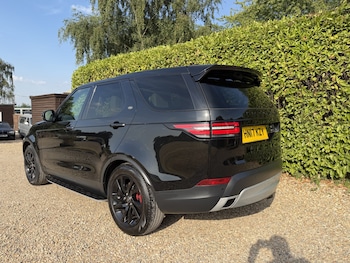 Used Land Rover Discovery 2017 for sale - 79519540: Photo