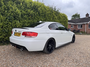Used BMW 3 Series 2009 for sale - 79524674: Photo