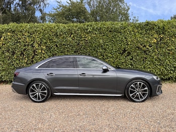 Used Audi A4 2021 for sale - 79522426: Photo