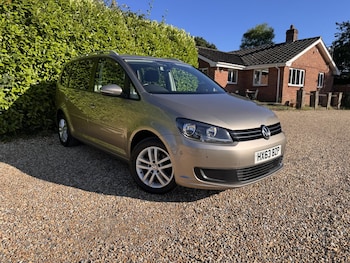 Used Volkswagen Touran 2013 for sale - 79519692: Photo