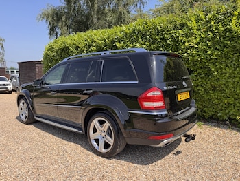 Used Mercedes-Benz GL Class 2011 for sale - 79519705: Photo