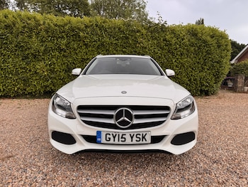 Used Mercedes-Benz C Class 2015 for sale - 79524659: Photo