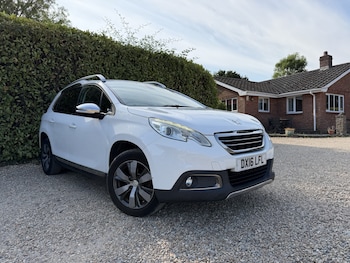 Used Peugeot 2008 2016 for sale - 79541985: Photo