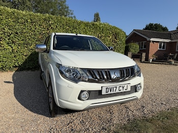Used Mitsubishi L200 2017 for sale - 79519531: Photo