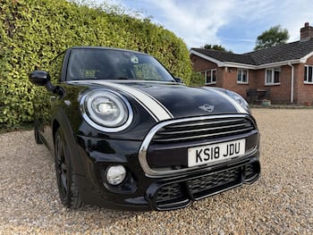 Used MINI Hatch 2018 for sale - 79710843: Photo