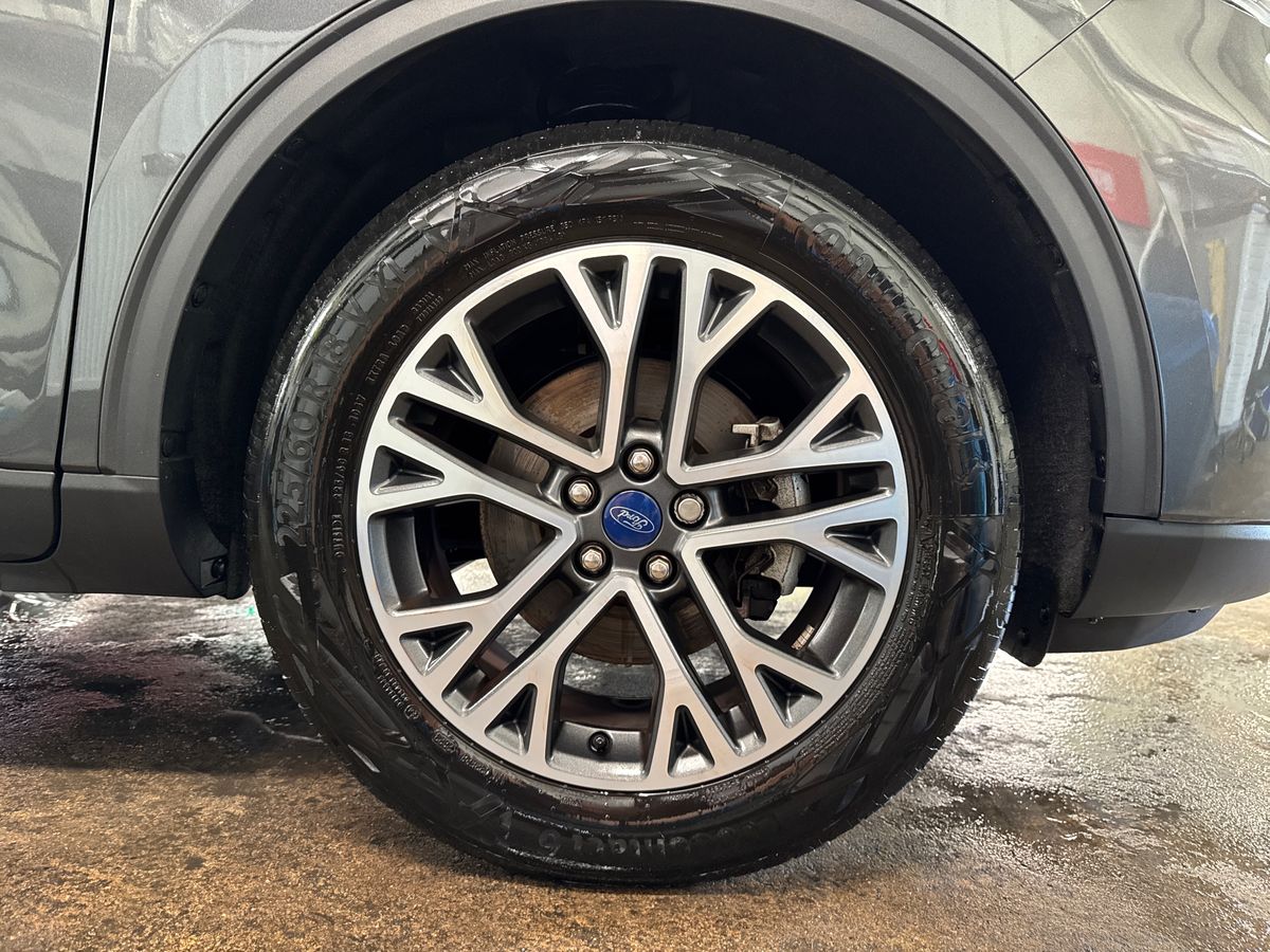 Used Ford Kuga 2023 for sale - 76366403: Photo 15