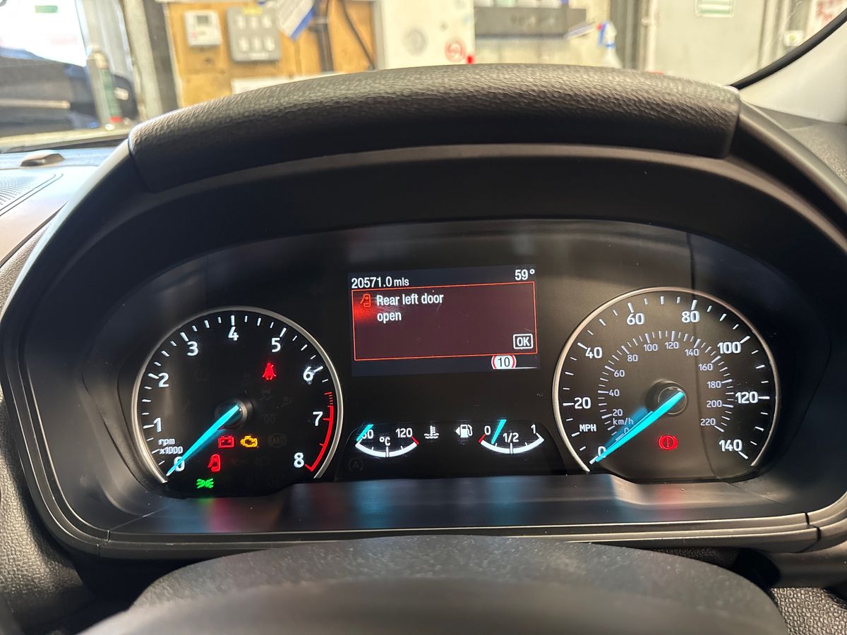 Used Ford Ecosport 2023 for sale - 77877413: Photo 23