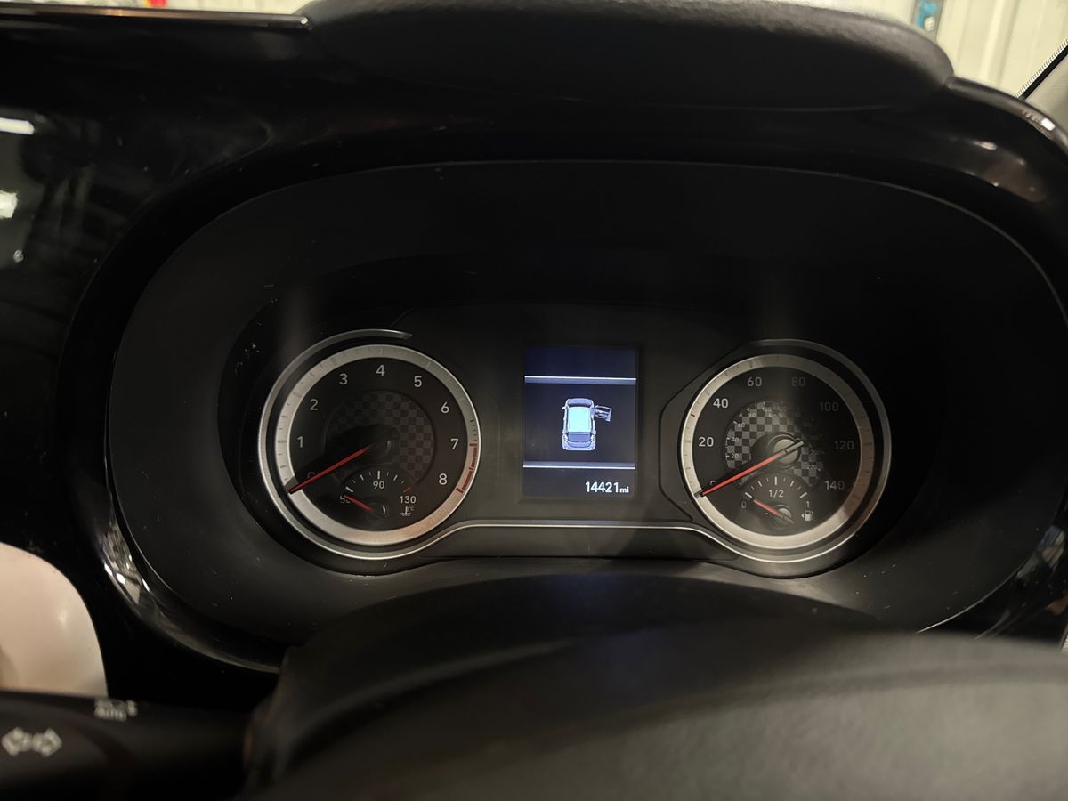 Used Hyundai i10 2022 for sale - 76874872: Photo 23