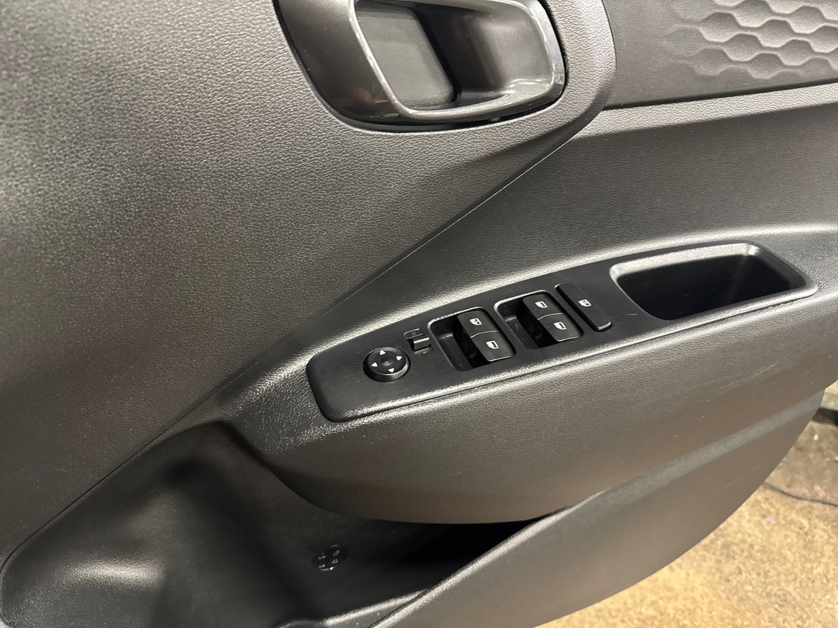 Used Hyundai i10 2022 for sale - 76874872: Photo 24