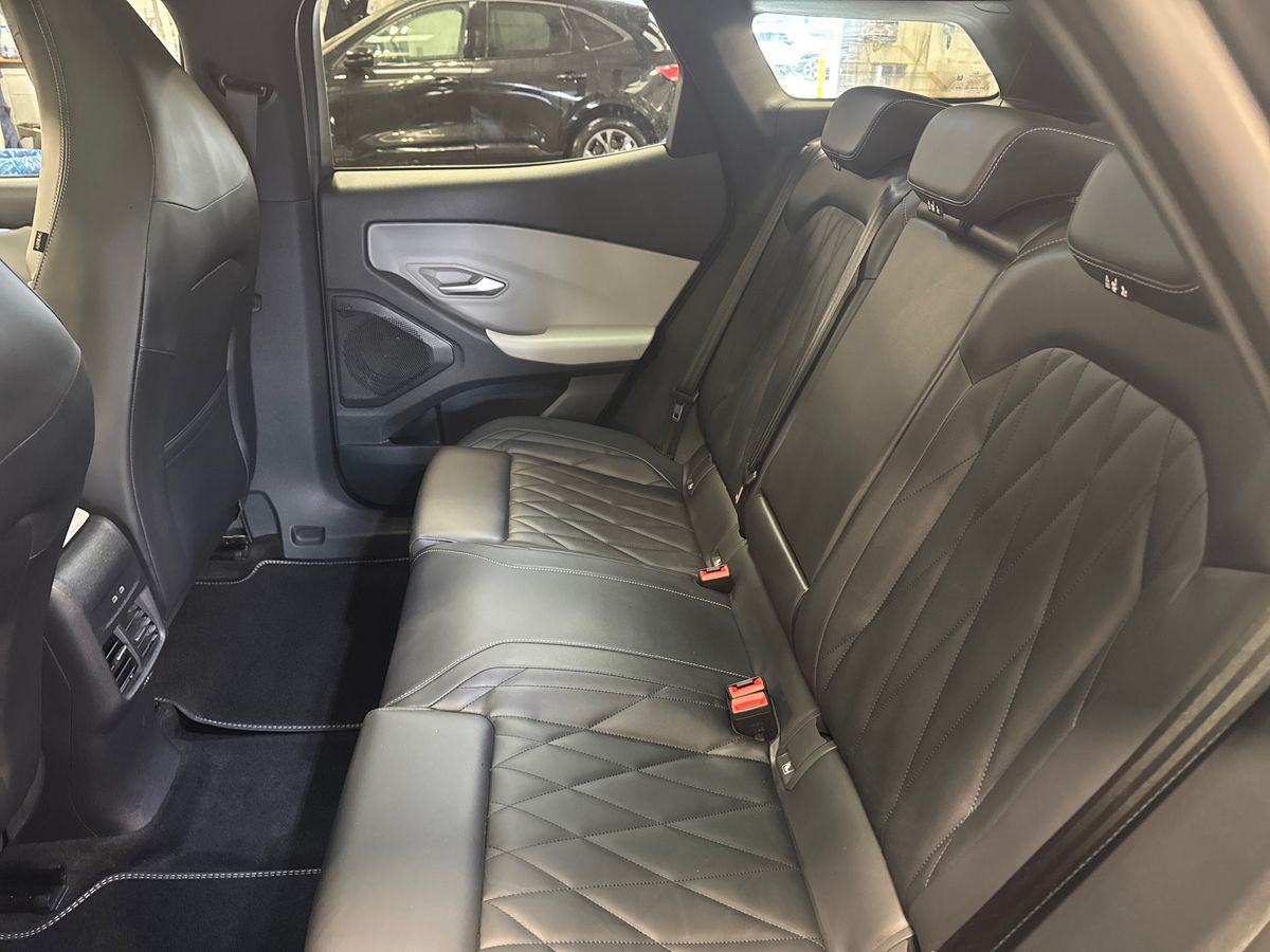 Used Ford Explorer 2024 for sale - 76272881: Photo 28