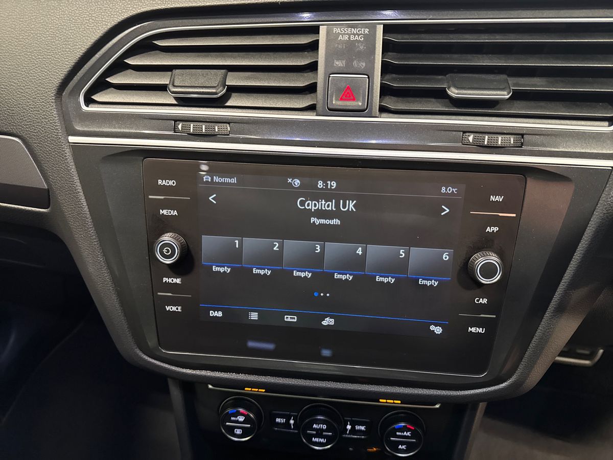 Used Volkswagen Tiguan 2018 for sale - 77545133: Photo 25