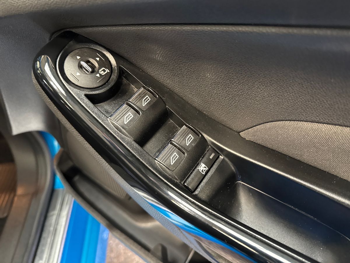 Used Ford Fiesta 2014 for sale - 77791150: Photo 24