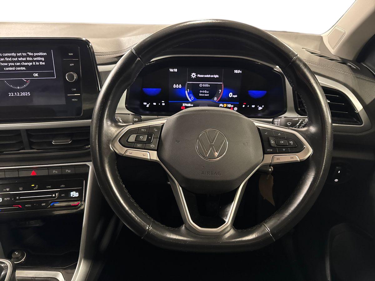 Used Volkswagen T-Roc 2022 for sale - 77035809: Photo 21