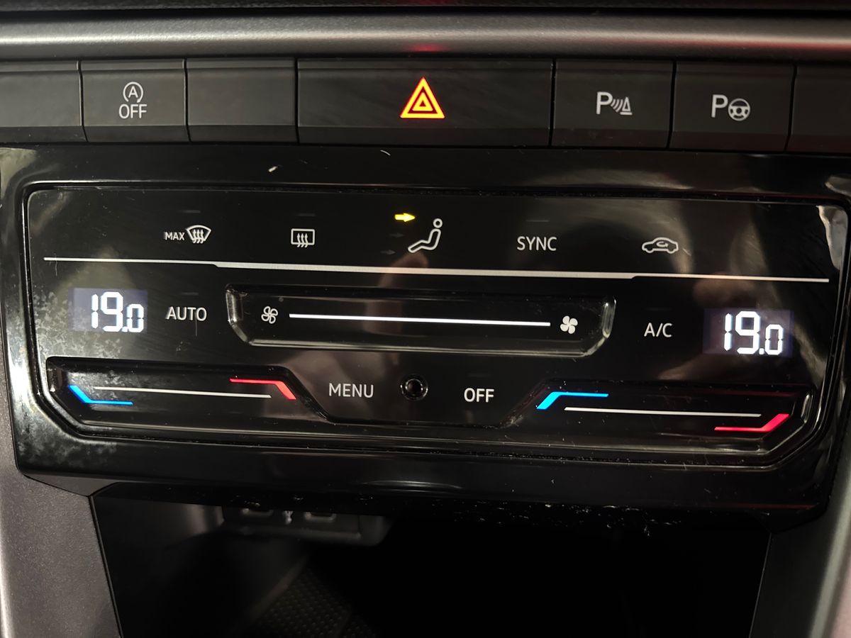 Used Volkswagen T-Roc 2022 for sale - 77035809: Photo 26