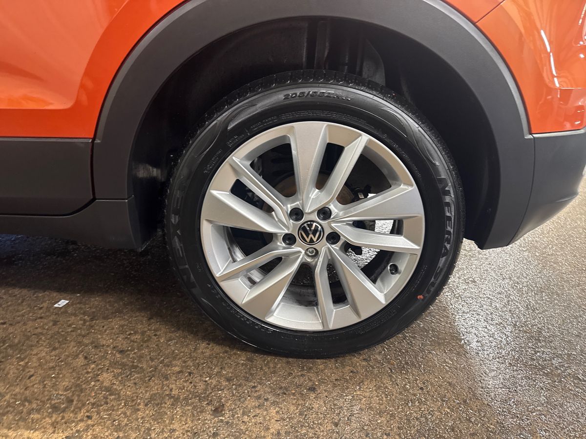 Used Volkswagen T-Cross 2022 for sale - 76888732: Photo 11