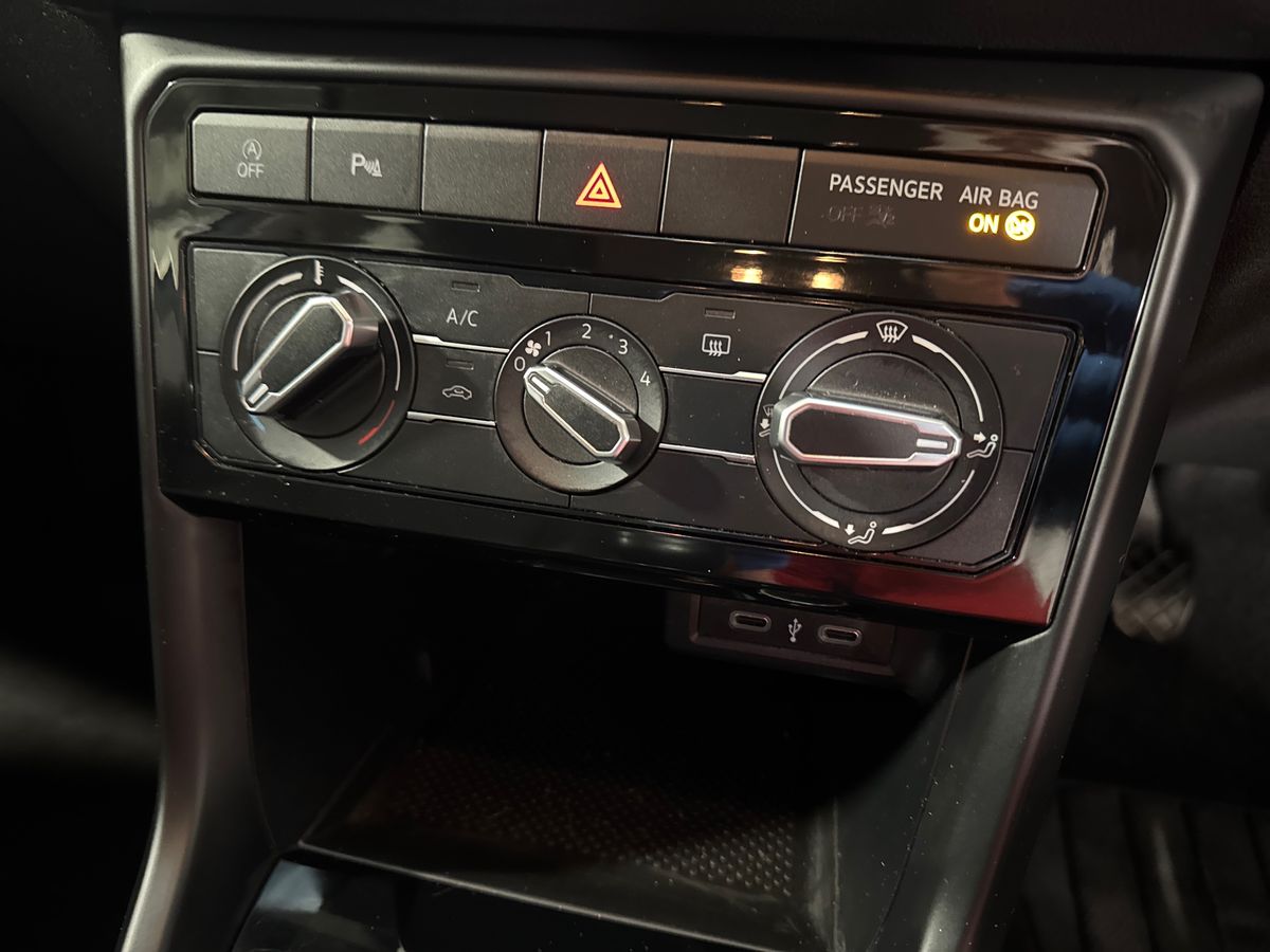 Used Volkswagen T-Cross 2022 for sale - 77178104: Photo 26