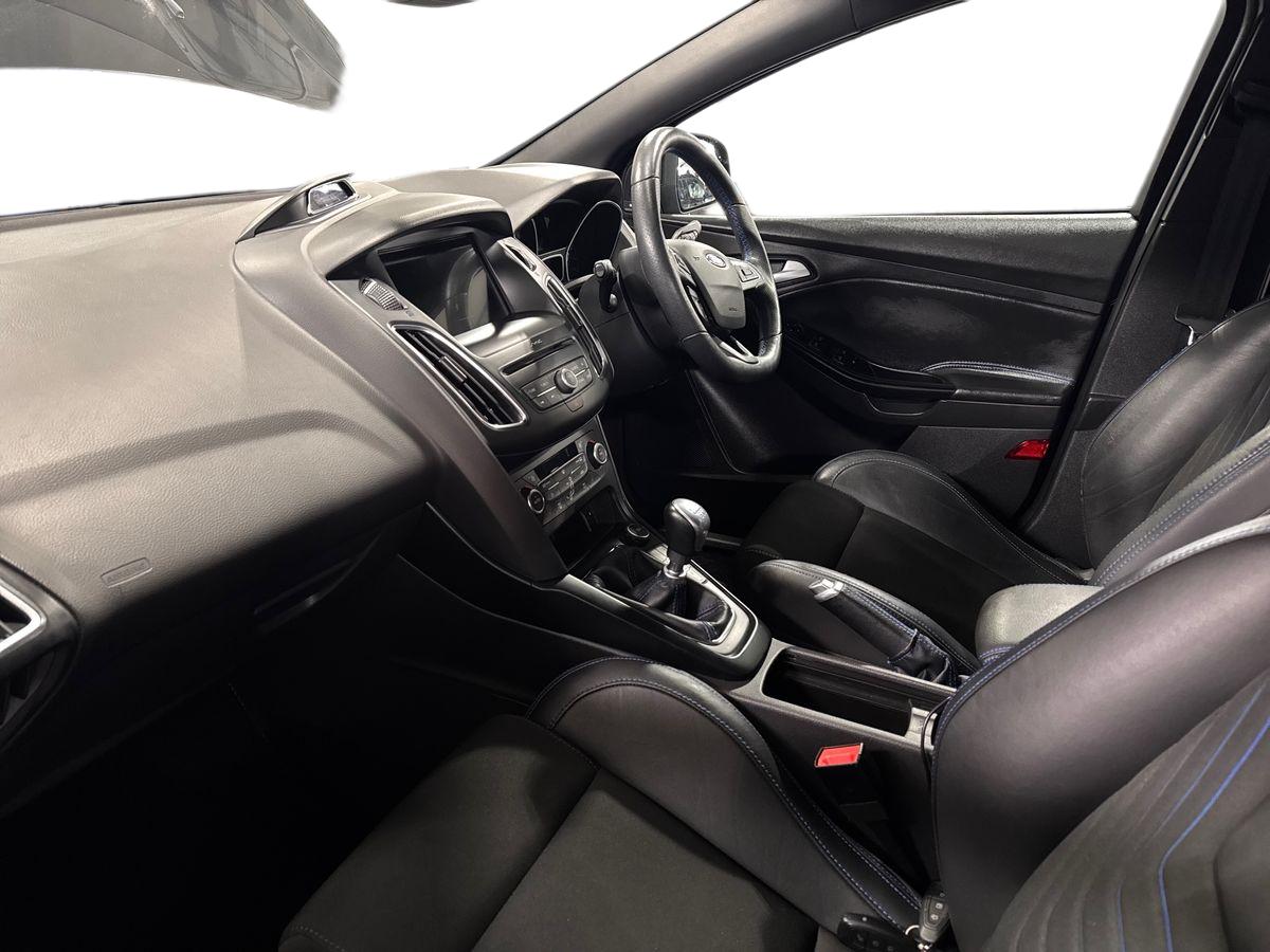 Used Ford Focus 2017 for sale - 76983999: Photo 18