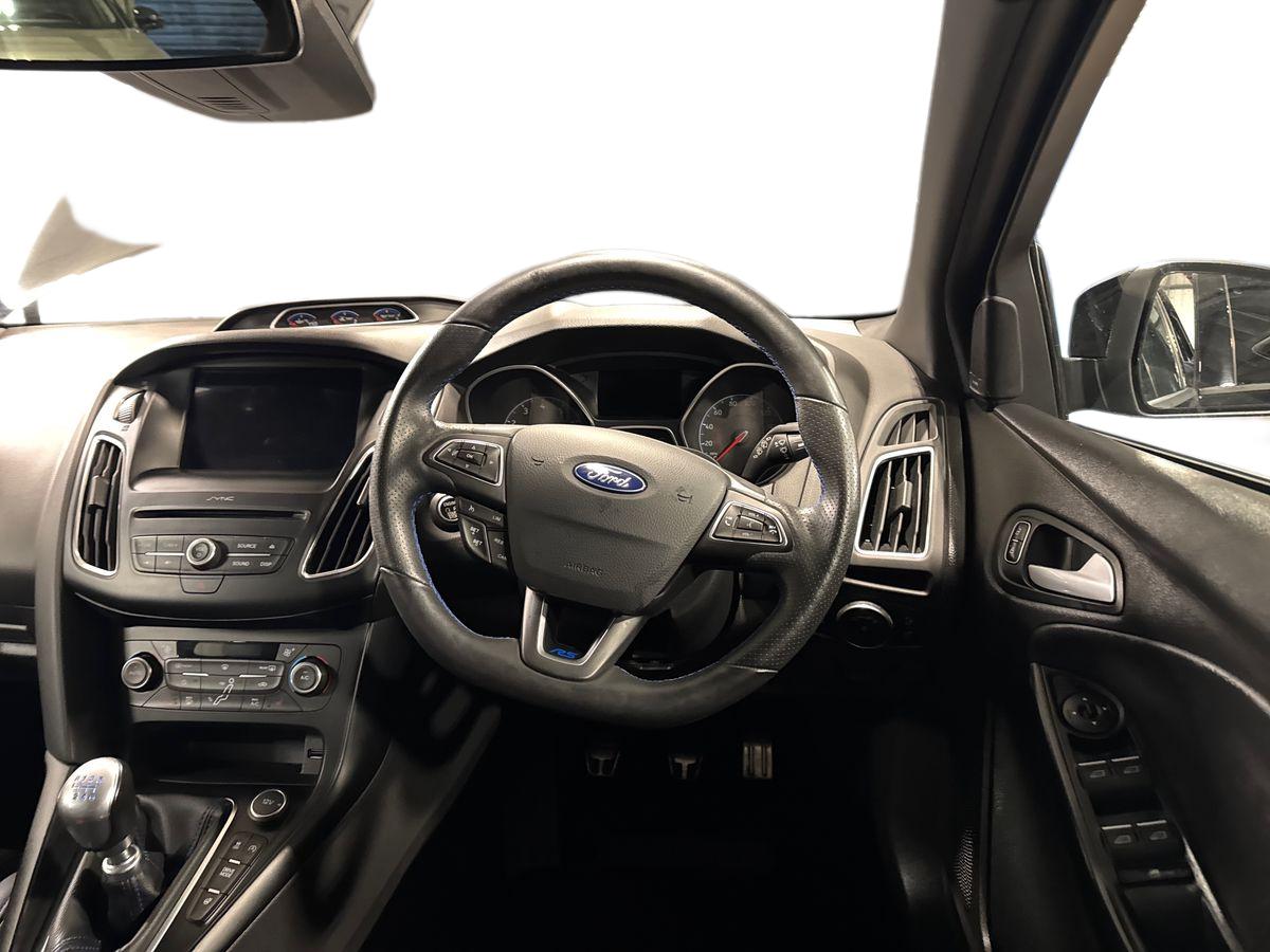 Used Ford Focus 2017 for sale - 76983999: Photo 21