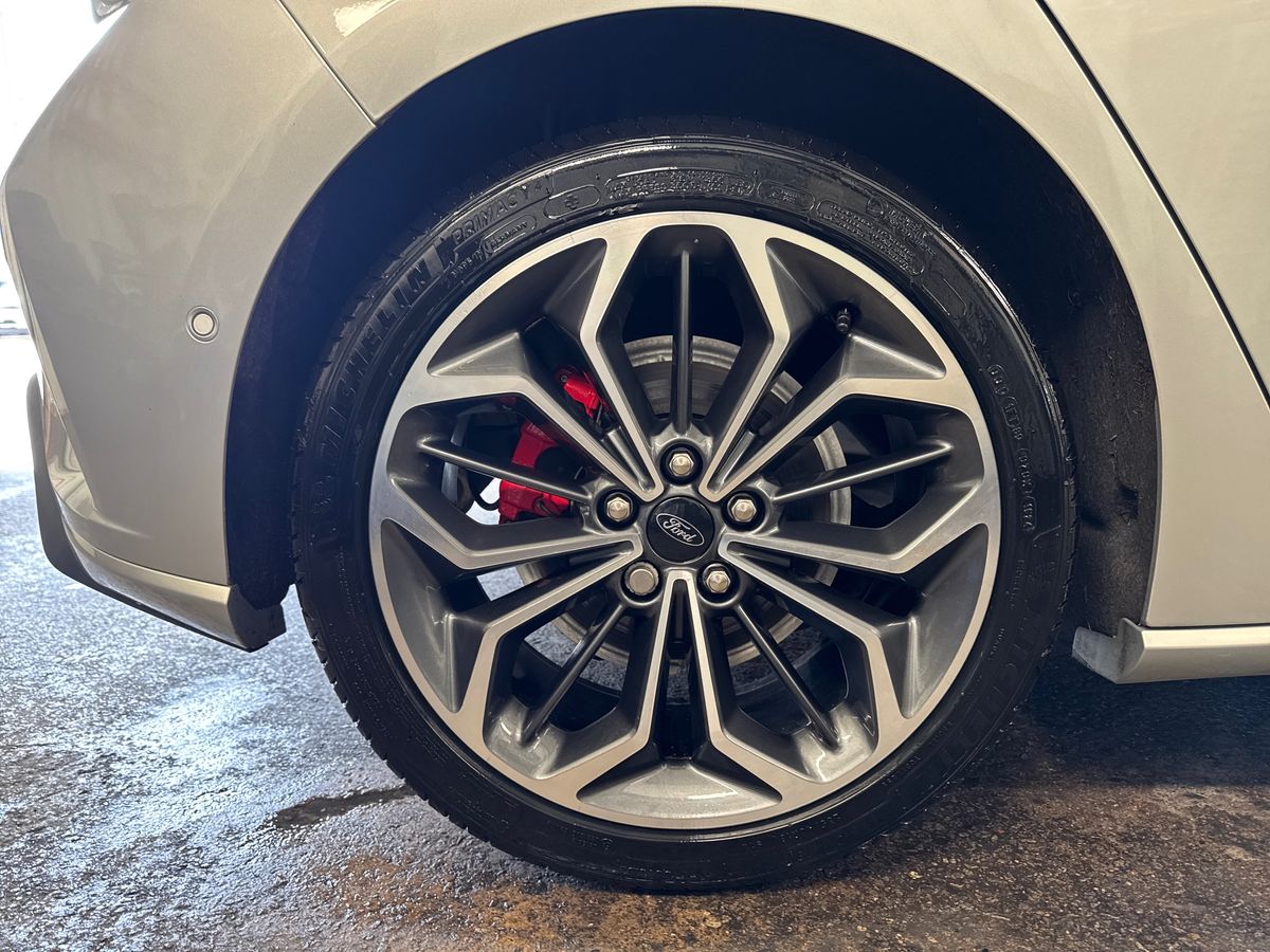 Used Ford Focus 2022 for sale - 76479817: Photo 13