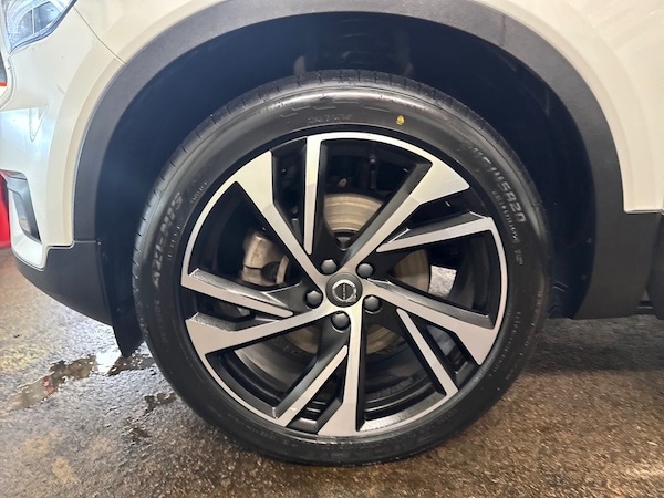 Used Volvo XC40 2021 for sale - 76195941: Photo 11