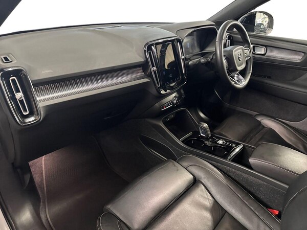 Used Volvo XC40 2021 for sale - 76195941: Photo 18