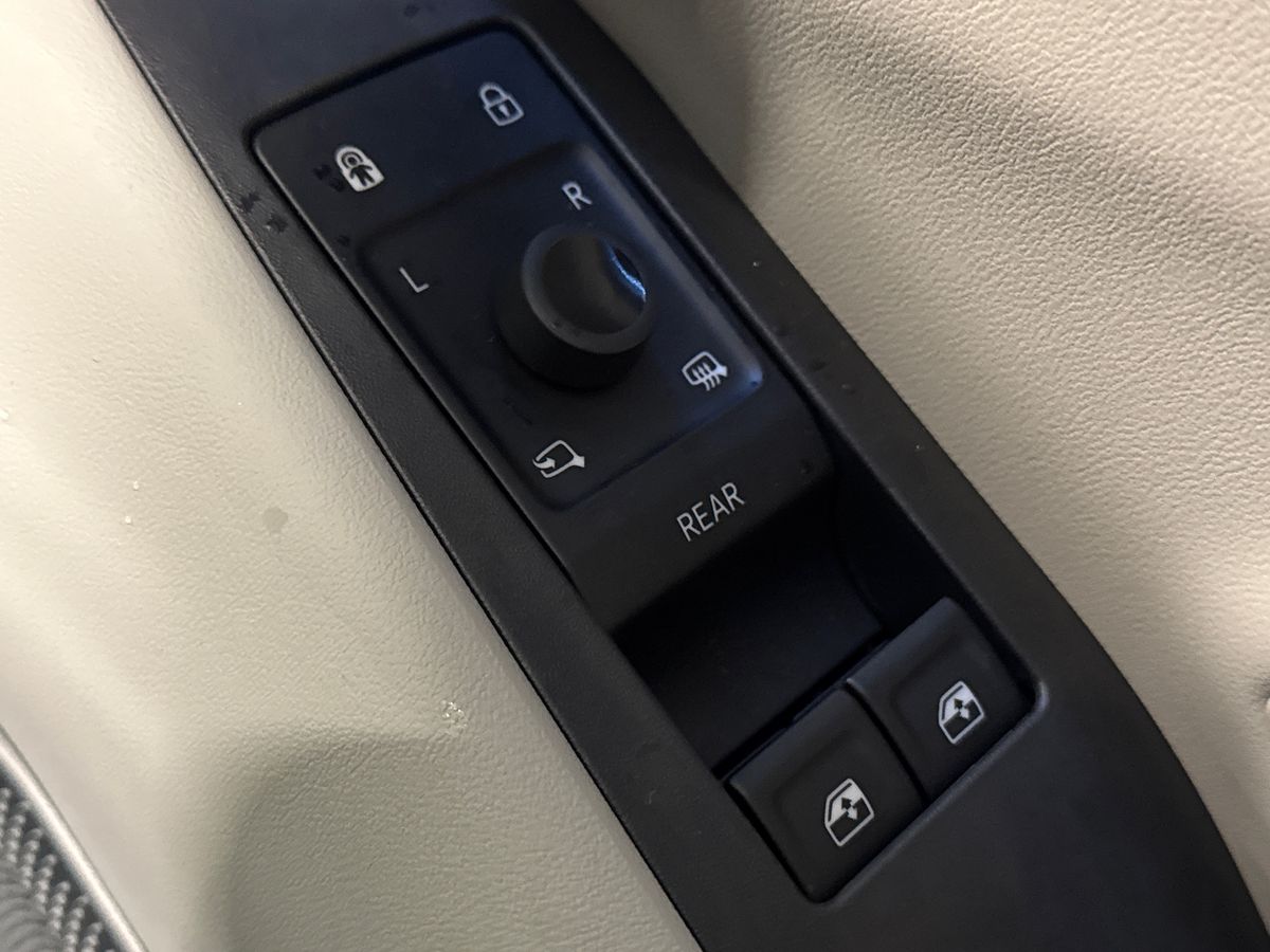 Used Ford Explorer 2025 for sale - 77274050: Photo 25