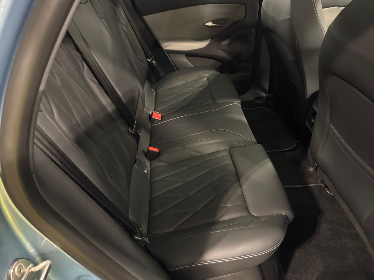 Used Ford Explorer 2025 for sale - 77274050: Photo 29