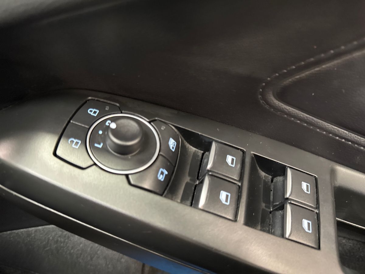 Used Ford Focus 2023 for sale - 77826417: Photo 24