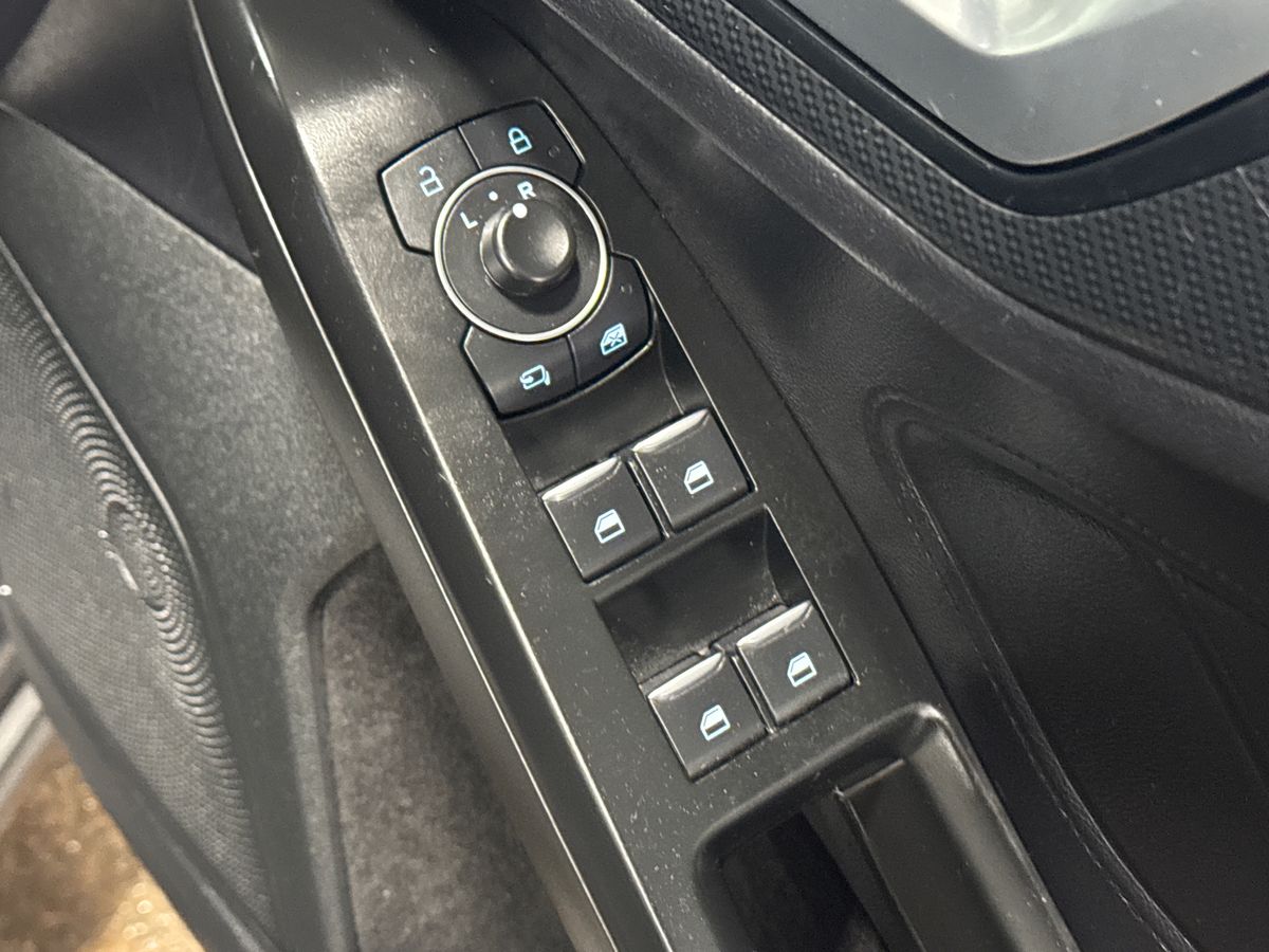 Used Ford Focus 2021 for sale - 77186170: Photo 24