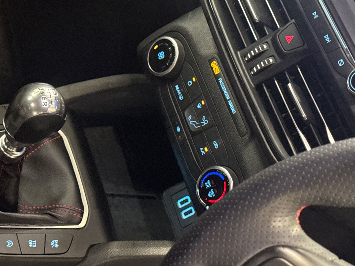 Used Ford Focus 2021 for sale - 77186170: Photo 26