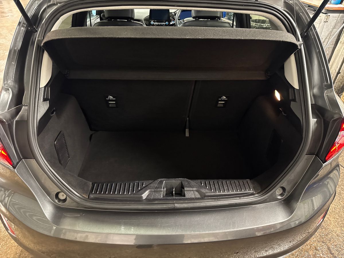 Used Ford Fiesta 2022 for sale - 76874560: Photo 17