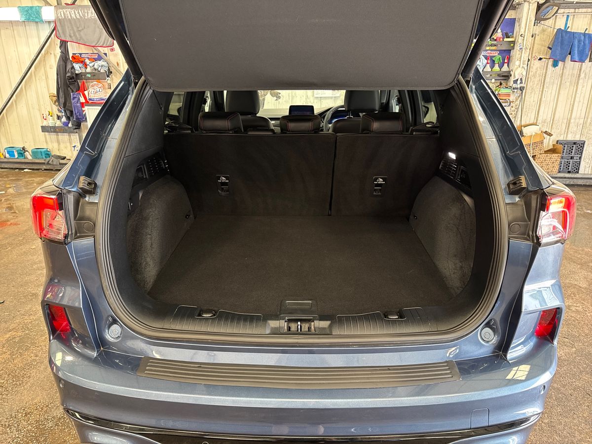 Used Ford Kuga 2022 for sale - 76609541: Photo 17