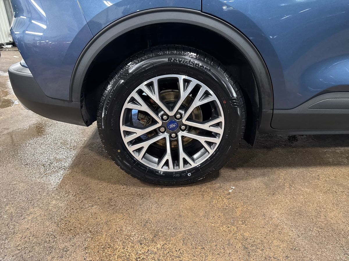 Used Ford Kuga 2022 for sale - 76544431: Photo 13