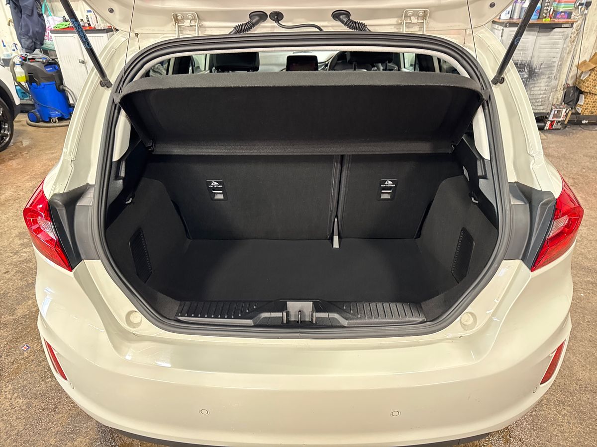 Used Ford Fiesta 2021 for sale - 76640139: Photo 17