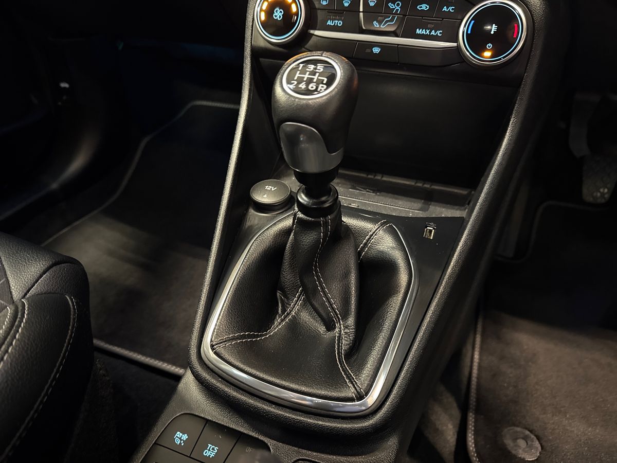 Used Ford Fiesta 2021 for sale - 76640139: Photo 27