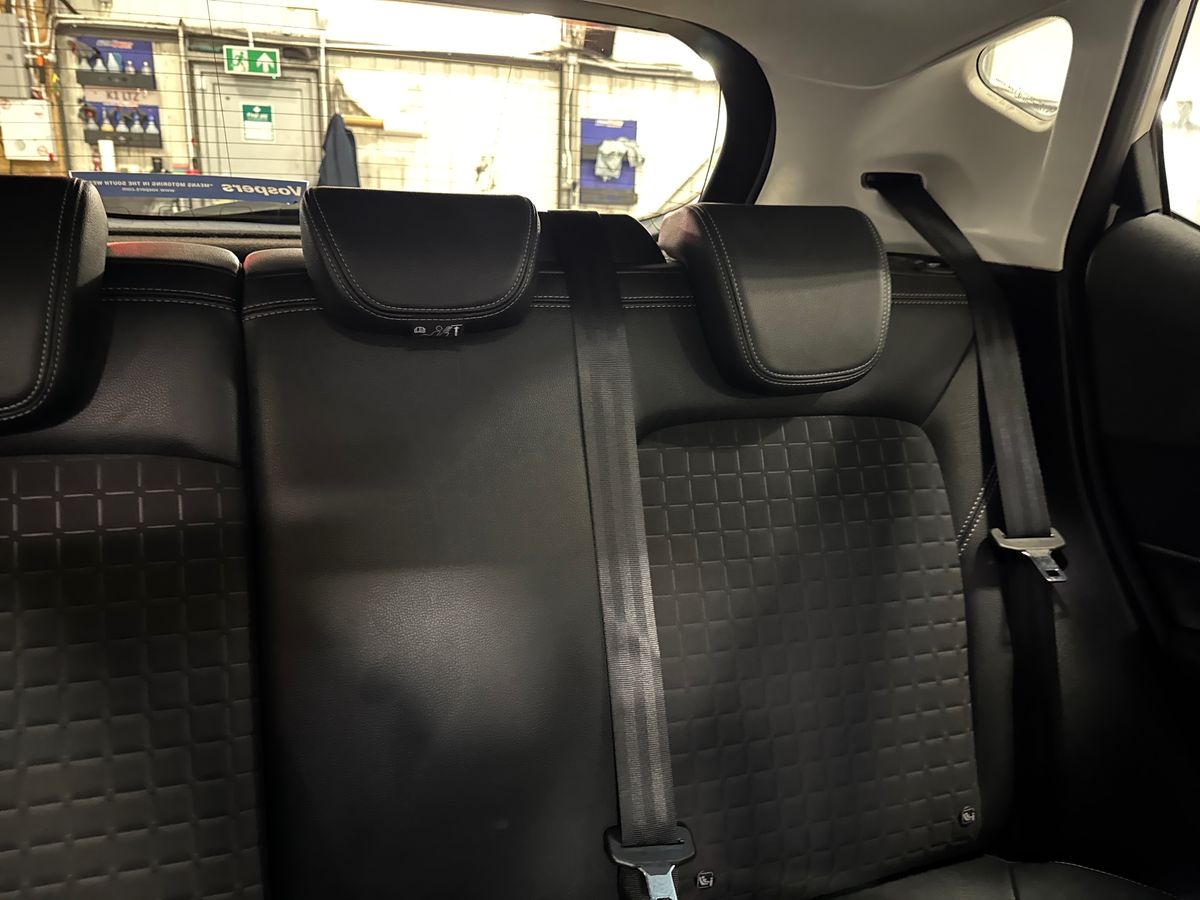 Used Ford Fiesta 2021 for sale - 76640139: Photo 28