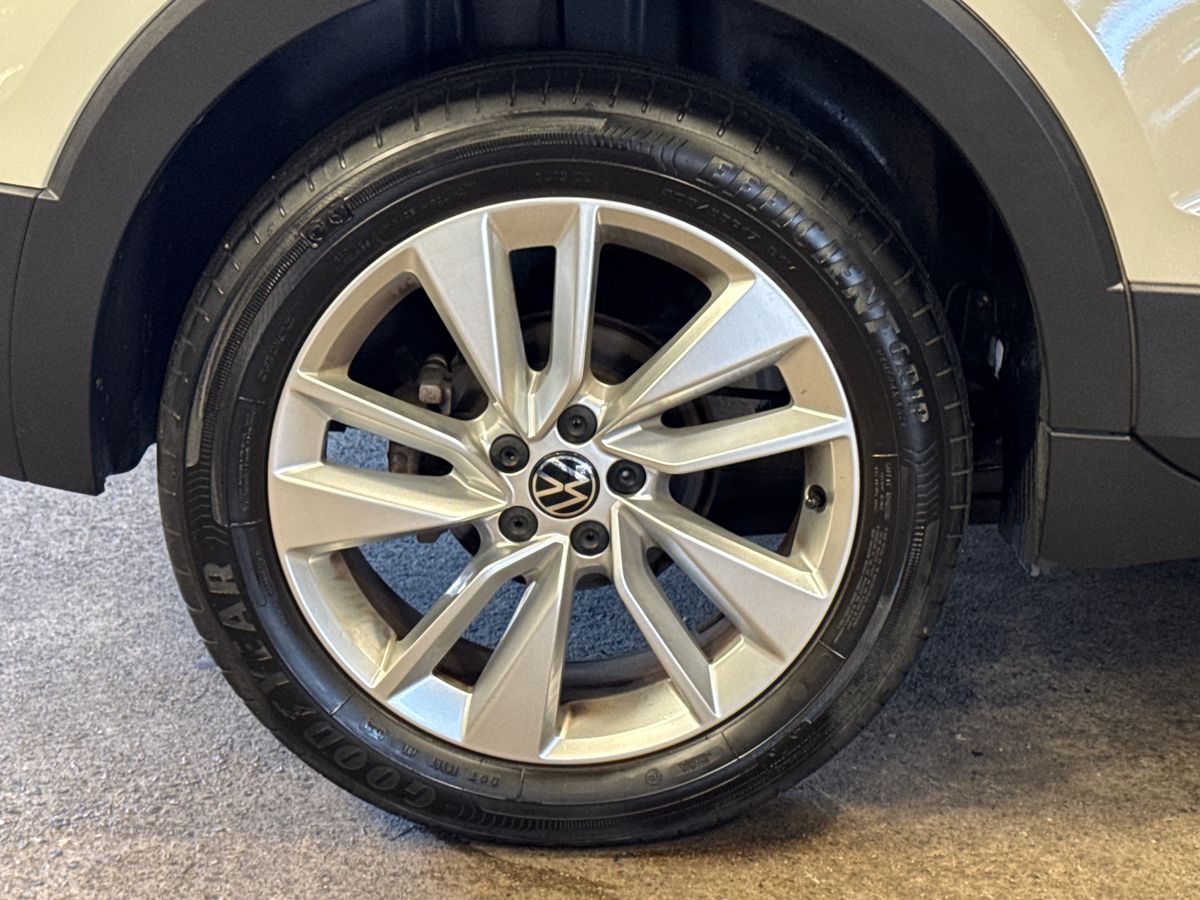 Used Volkswagen T-Cross 2024 for sale - 77934270: Photo 11