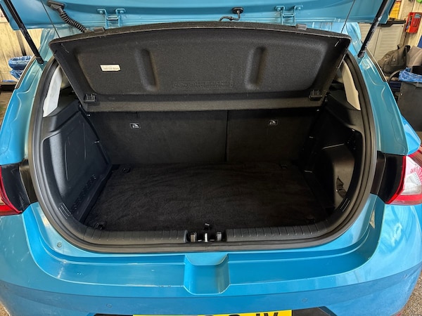 Used Hyundai i20 2022 for sale - 76217055: Photo 17