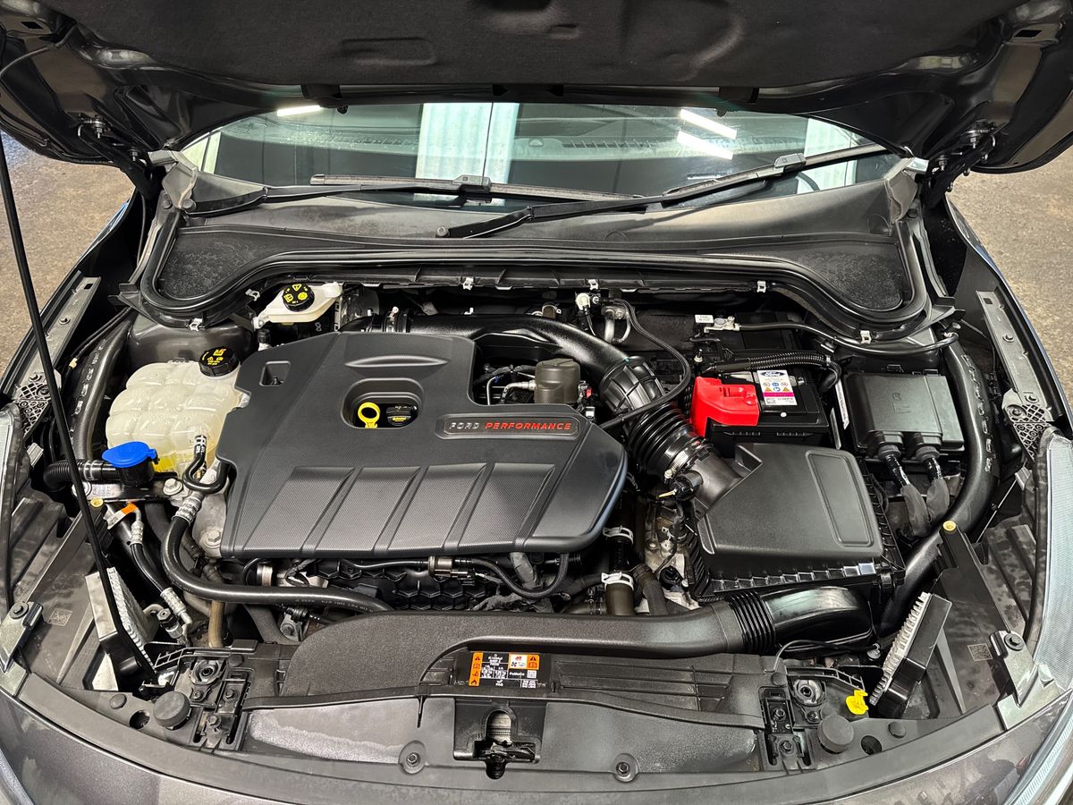Vehicle 33