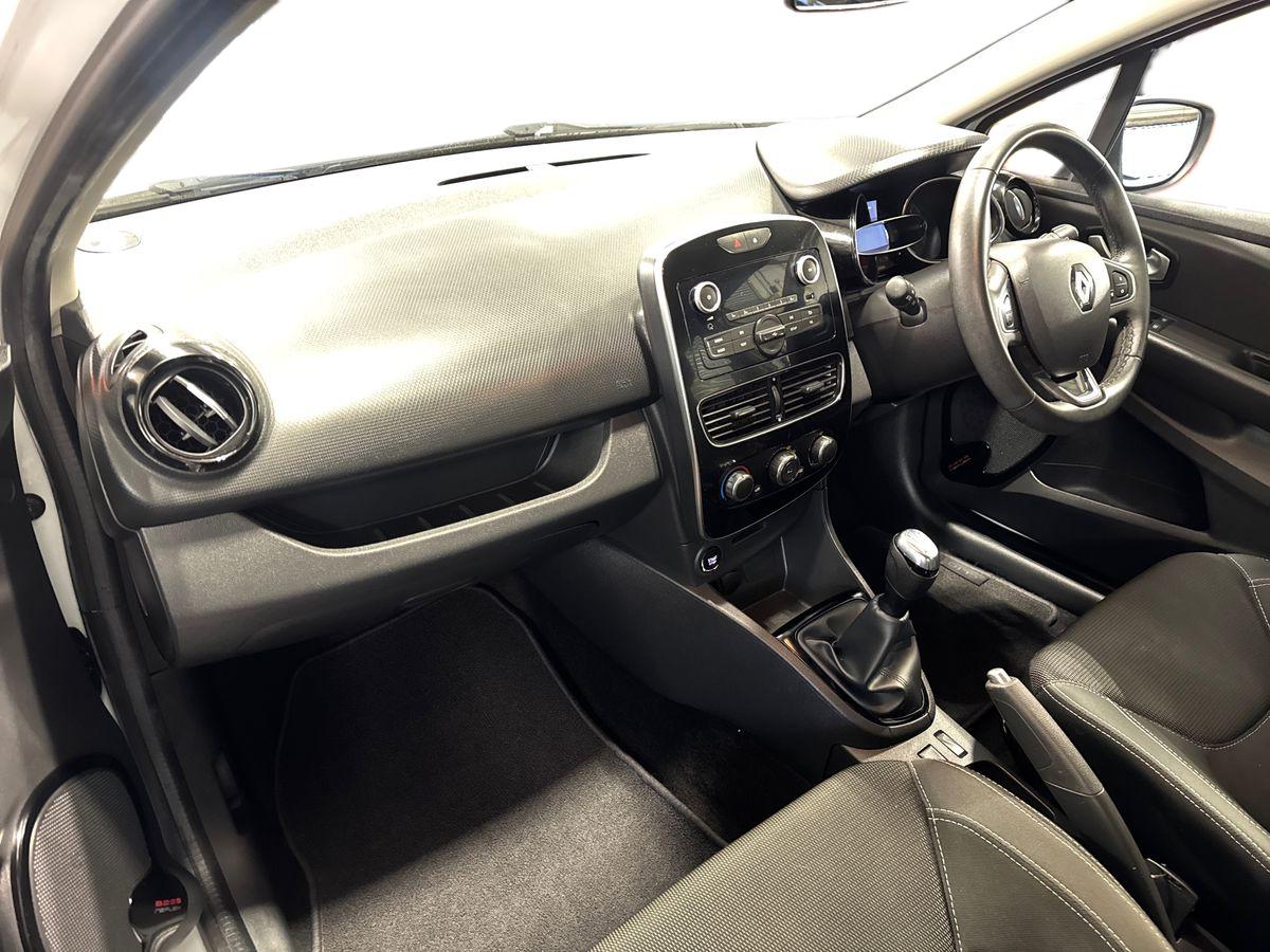 Used Renault Clio 2018 for sale - 77512659: Photo 18