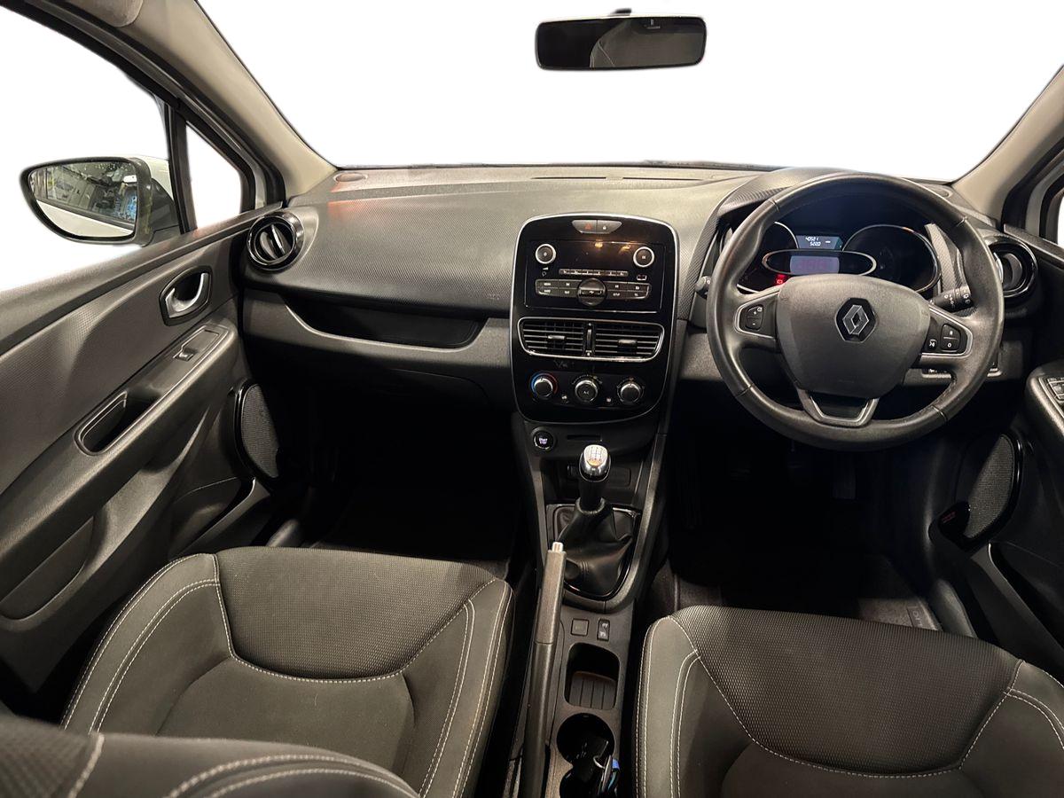 Used Renault Clio 2018 for sale - 77512659: Photo 19
