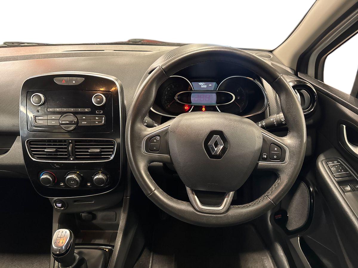 Used Renault Clio 2018 for sale - 77512659: Photo 21