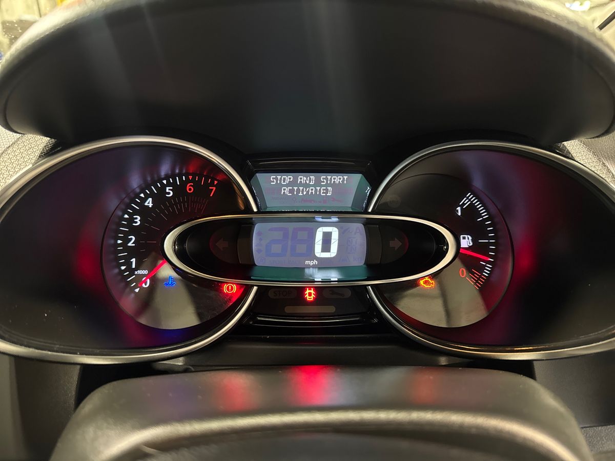 Used Renault Clio 2018 for sale - 77512659: Photo 23