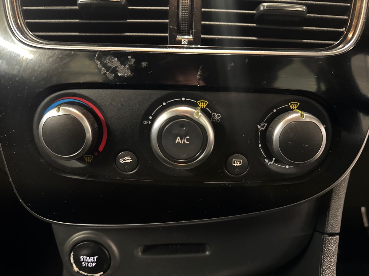 Used Renault Clio 2018 for sale - 77512659: Photo 26