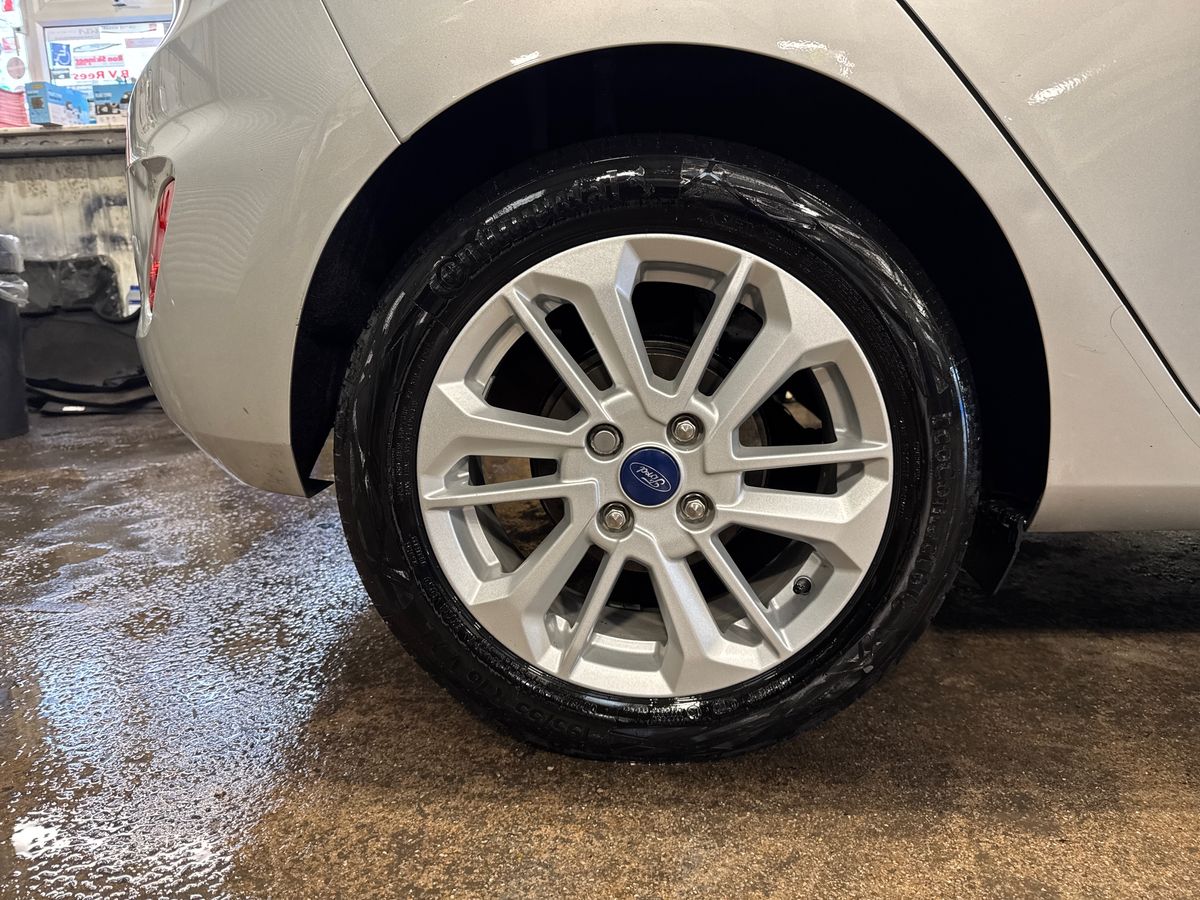 Used Ford Fiesta 2022 for sale - 76328239: Photo 11