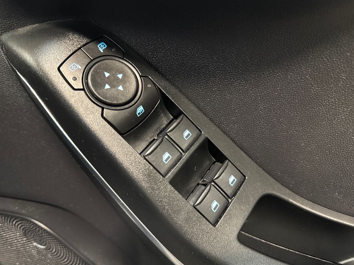 Used Ford Fiesta 2022 for sale - 76328239: Photo 24