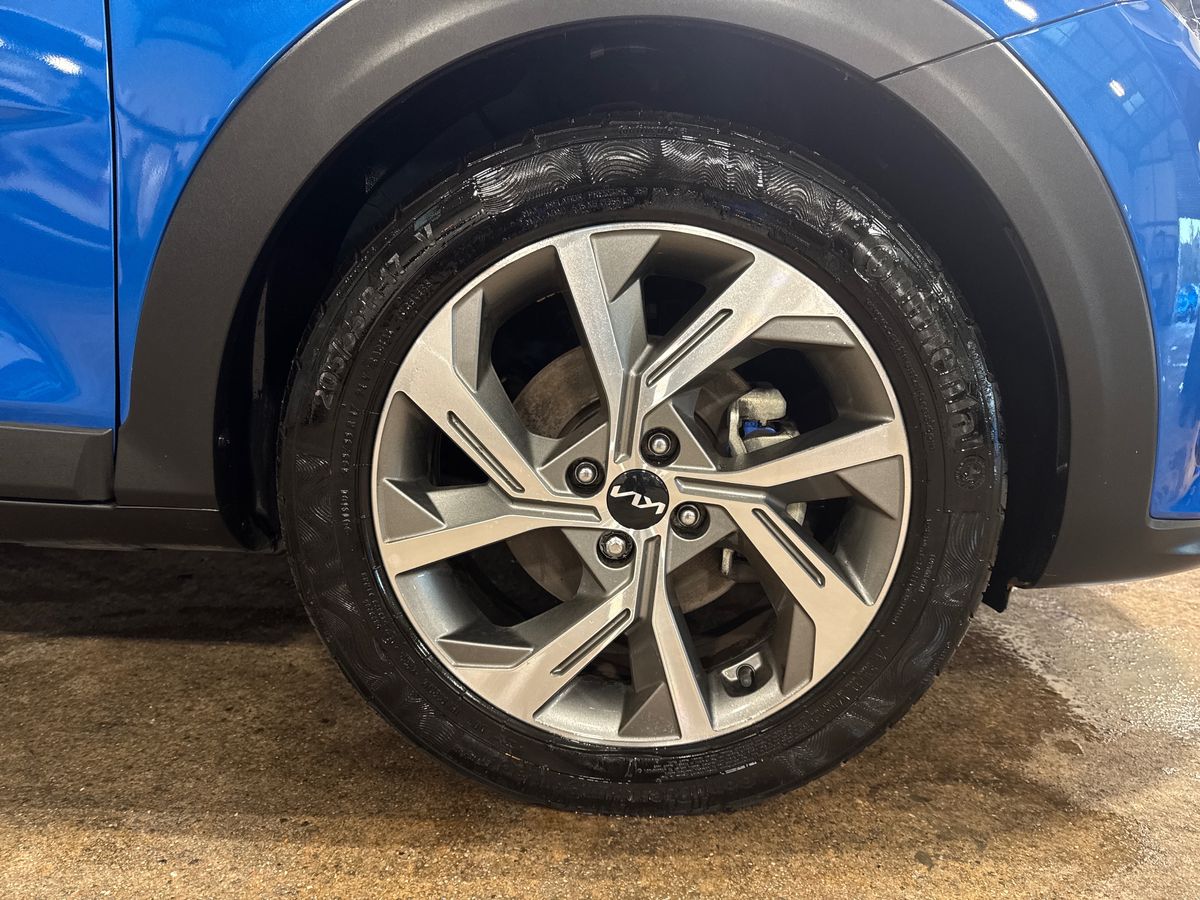 Used Kia Stonic 2024 for sale - 76609573: Photo 13