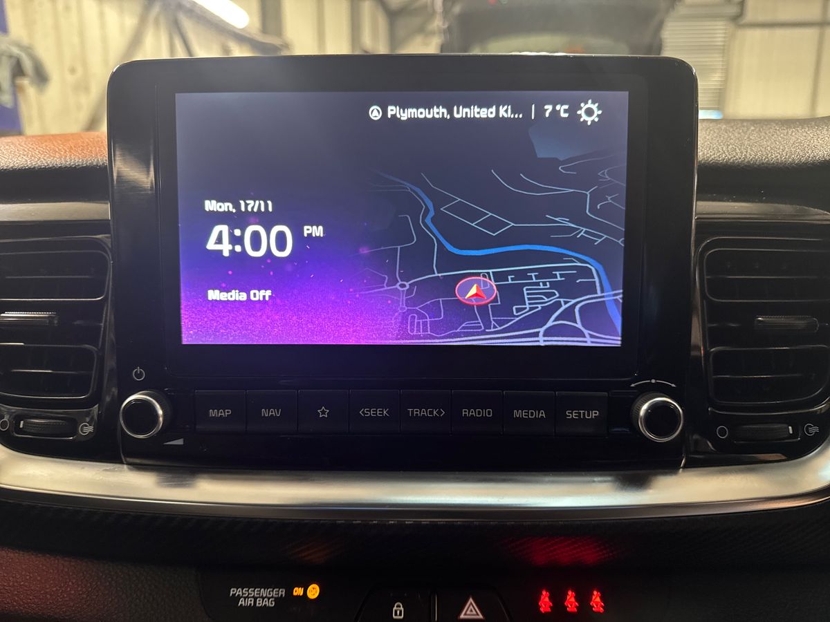 Used Kia Stonic 2024 for sale - 76609573: Photo 25