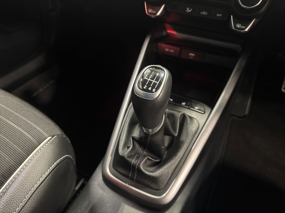 Used Kia Stonic 2024 for sale - 76609573: Photo 27